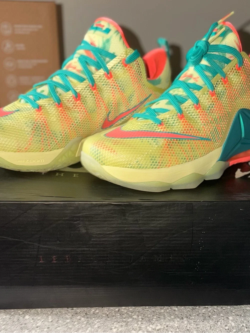 Nike Men’s ' Low-Top Athletic Shoes - LeBron James Arnold Palmer collab Men’s 12 - Picture 2 of 12